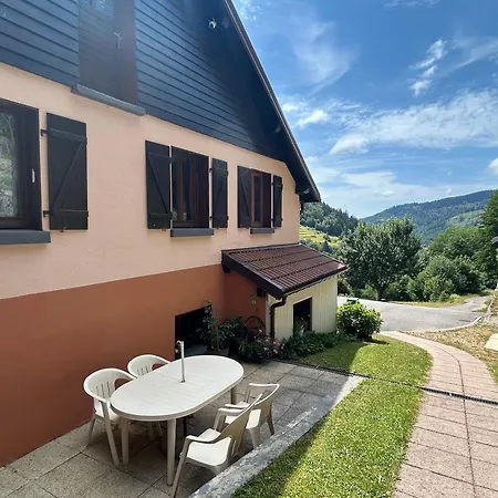 Bed and breakfast D'hotes Chez Nico, Magnifique Vue Sur Les Montagnes !