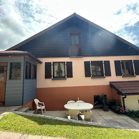 Bed and breakfast D'hotes Chez Nico, Magnifique Vue Sur Les Montagnes ! 3*